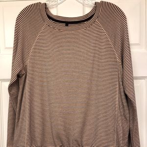 Lou & Grey Oversized Super Comfy Sweatshirt